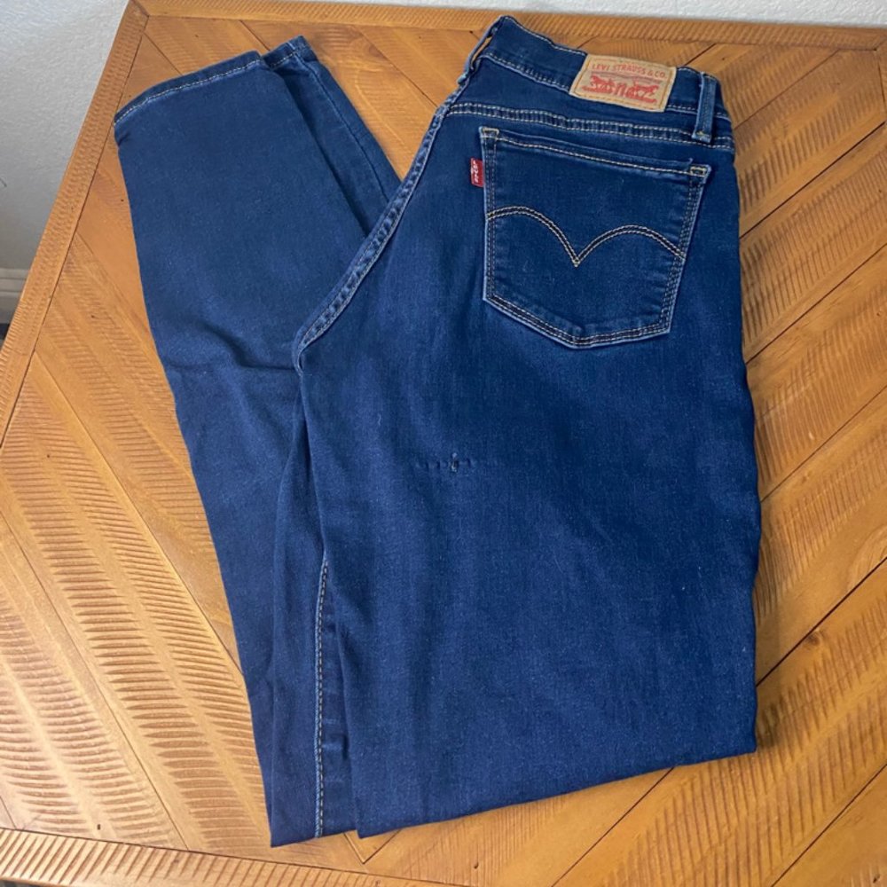 Levi's 710 Super Skinny
